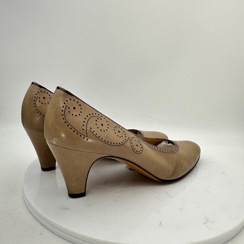 Salvatore Ferragamo Women Size 8.5 AAAA Creme Taupe Leather Heels Pump Shoes - Picture 5 of 15